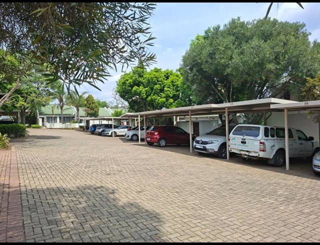 3 BEDROOM TOWNHOUSE FOR SALE IN PAULSHOF